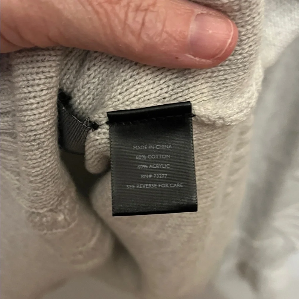 Simply Vera Vera Wang Women’s Light Heather Gray Sweater with jewels NWT - XL - Picture 8 of 10